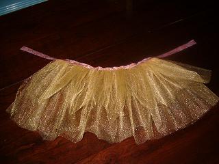 Tutorial: A tulle skirt for your little girl В· Sewing
